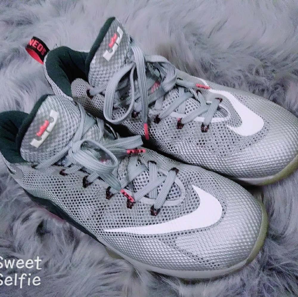 Men Nike